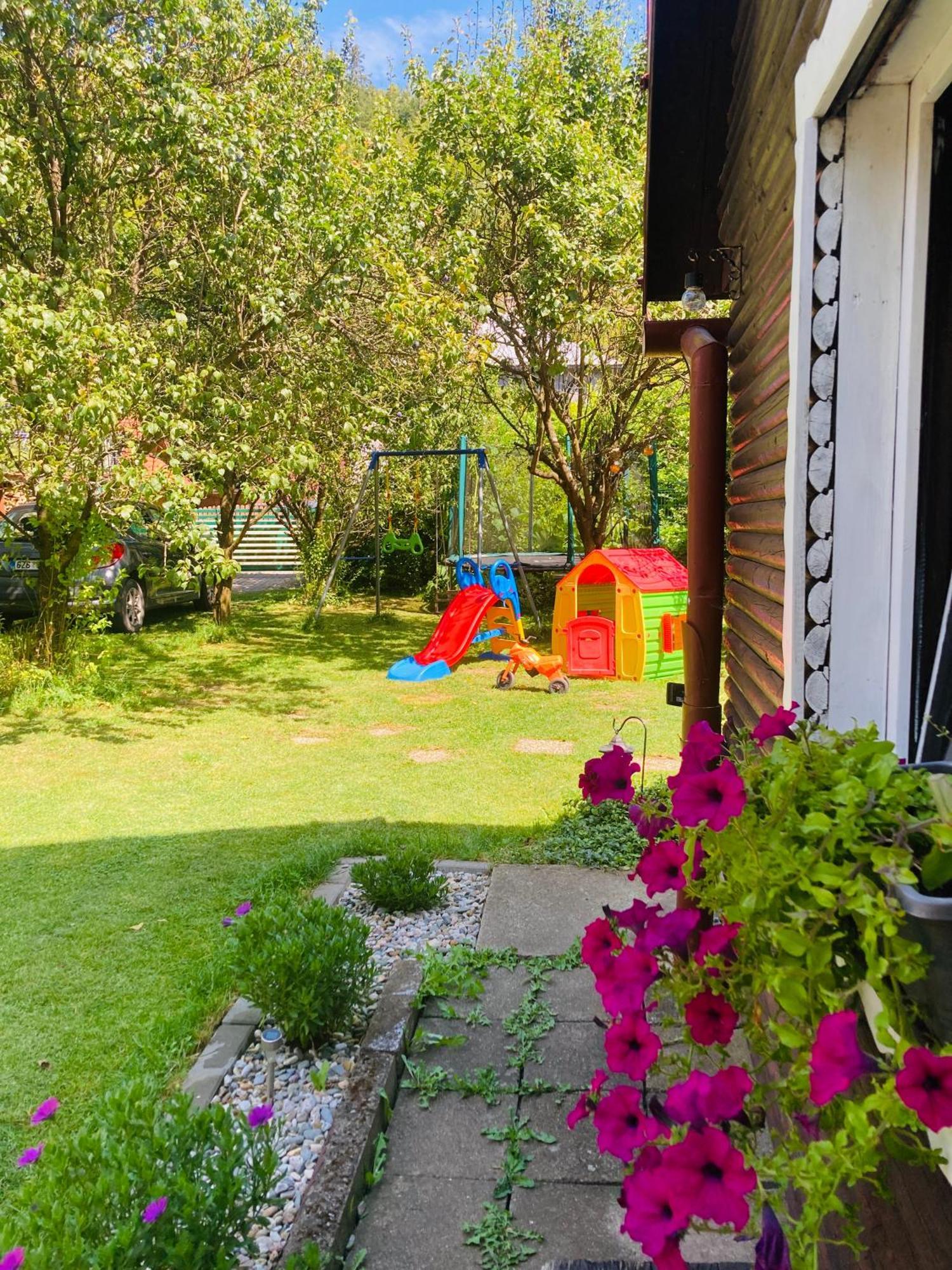 Utulna Chaloupka Na Valassku Valašská Bystřice Bagian luar foto